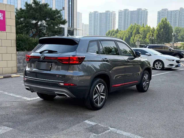 Changan CS75 — Фото автомобиля 6