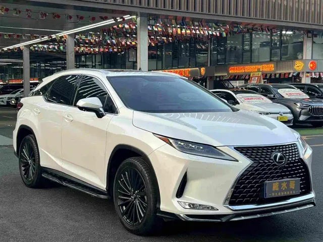 Lexus RX — Фото автомобиля 3