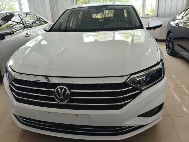 Volkswagen Sagitar — Фото автомобиля 2