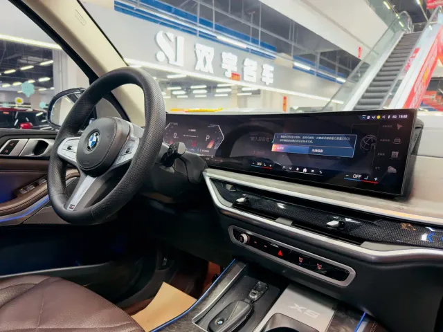 BMW X5 — Фото автомобиля 14