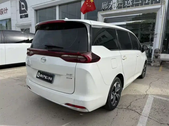 GAC Trumpchi M6 — Фото автомобиля 7