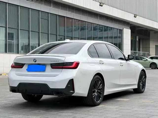 BMW 3 Series — Фото автомобиля 4