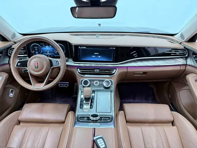 Hongqi H9 — Фото автомобиля 7