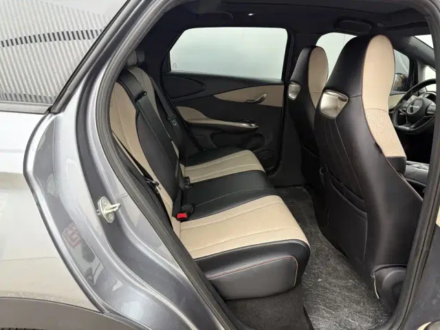 BYD Dolphin — Фото автомобиля 16