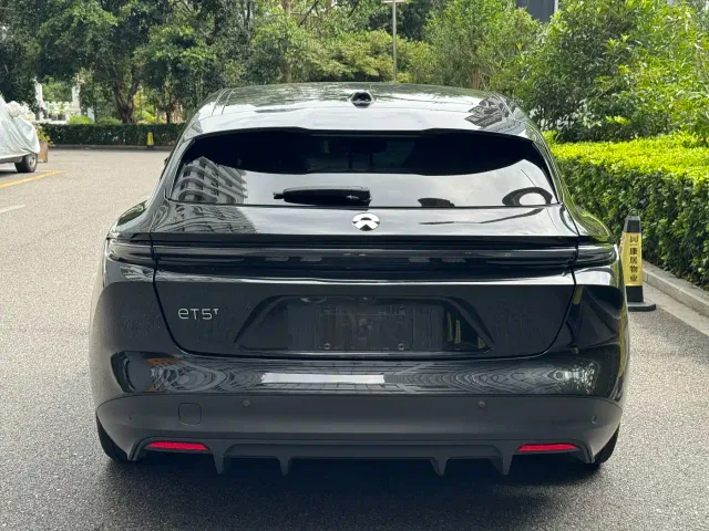 Nio ET5 Touring — Фото автомобиля 4
