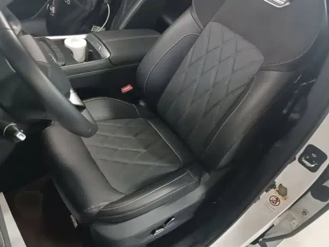Changan Qiyuan Q05 — Фото автомобиля 14