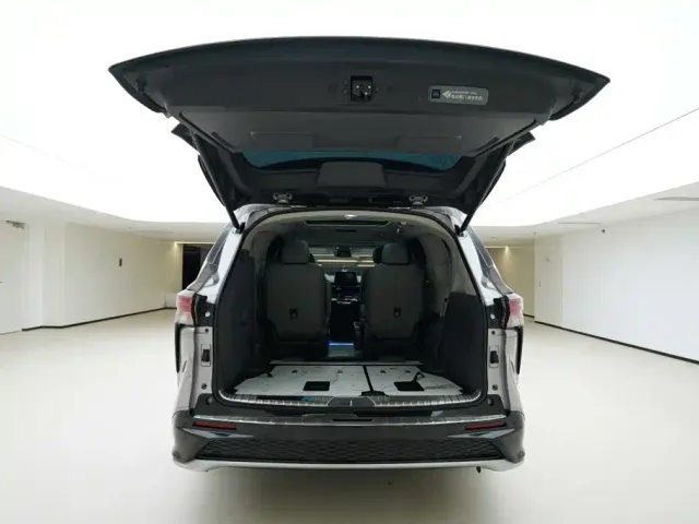 Toyota Granvia — Фото автомобиля 5