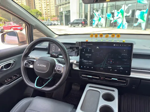 GAC Aion Y — Фото автомобиля 19