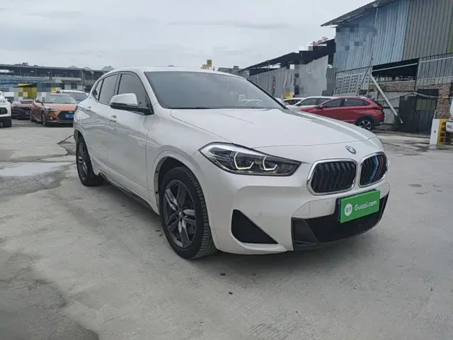 BMW X2 — Фото автомобиля 3