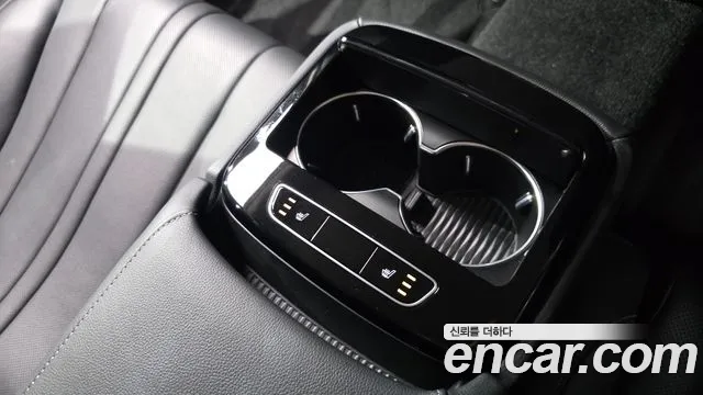 Genesis G80 Бензин 3.5 турбо AWD — Фото автомобиля 6