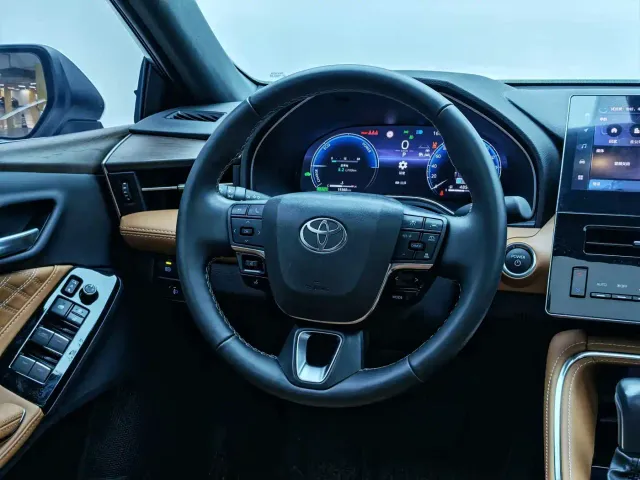 Toyota Avalon — Фото автомобиля 15