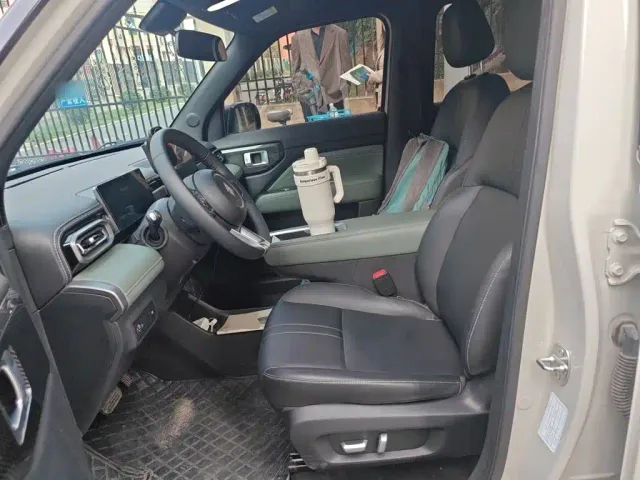 Baojun Yep Plus — Фото автомобиля 11