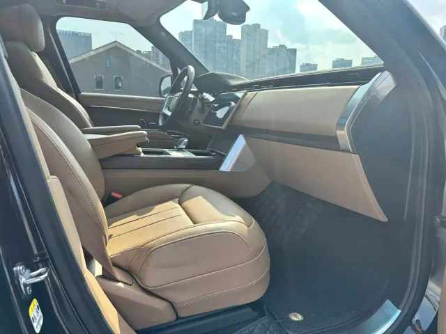 Land Rover Range Rover — Фото автомобиля 7