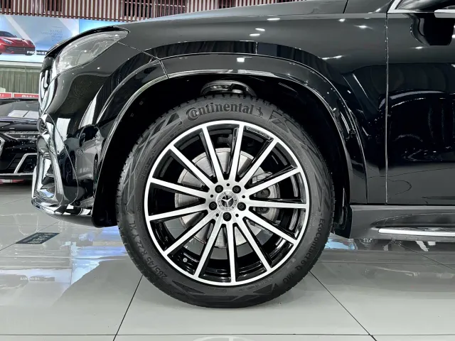 Mercedes-Benz GLS-Class — Фото автомобиля 27