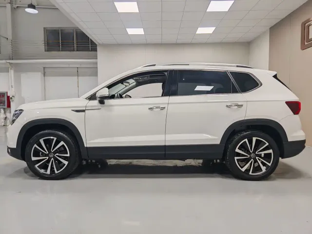 Volkswagen Tharu — Фото автомобиля 14