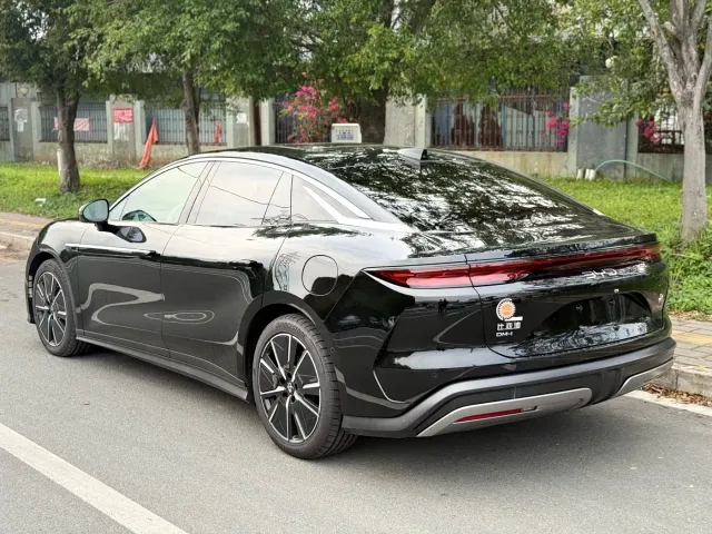 BYD Han L — Фото автомобиля 4
