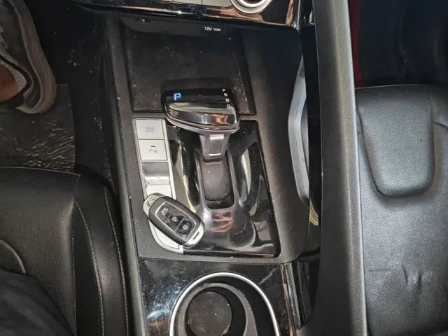 Hyundai Elantra — Фото автомобиля 13