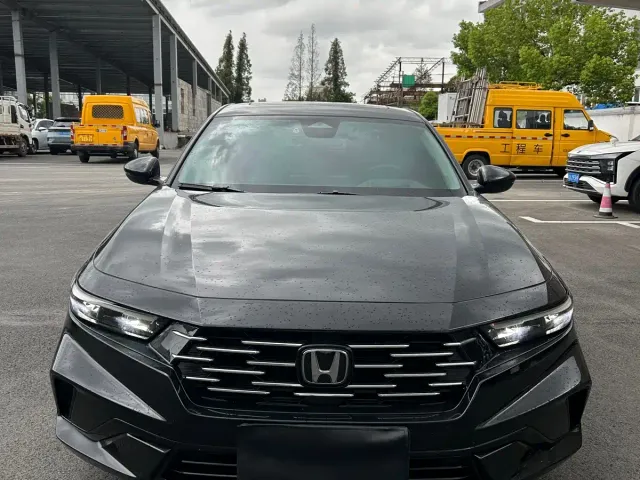 Фотография автомобиля — Honda Accord