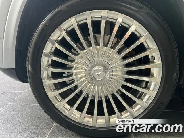 Mercedes-Benz GLS-Class — Фото автомобиля 5