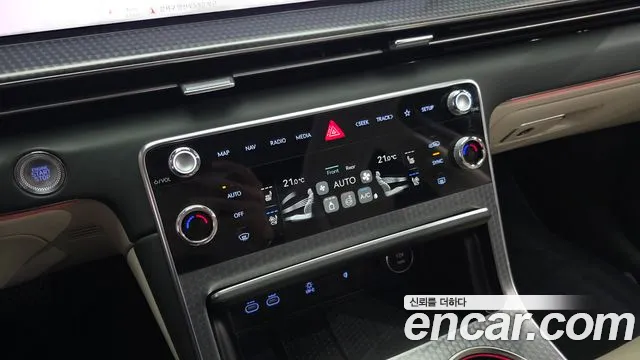 Genesis GV80 Coupe — Фото автомобиля 23