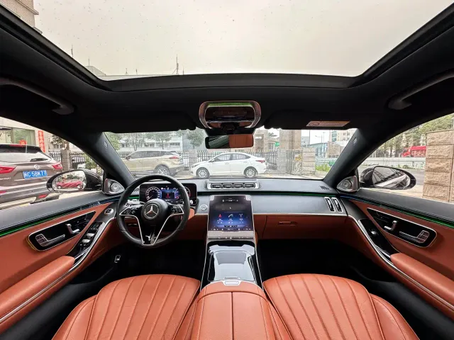 Mercedes-Benz S-Class — Фото автомобиля 10