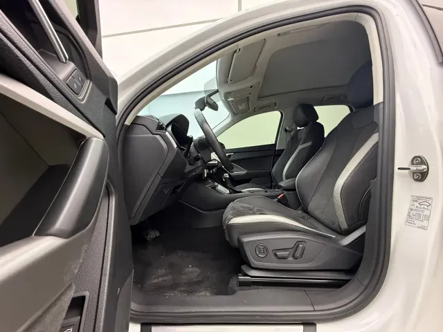 Audi Audi Q3 2022 35 TFSI Progressive Dynamic — Фото автомобиля 7
