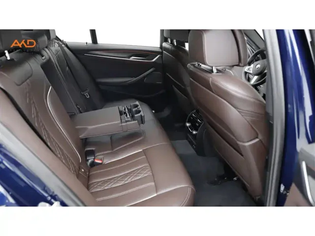 BMW 5 Series — Фото автомобиля 8