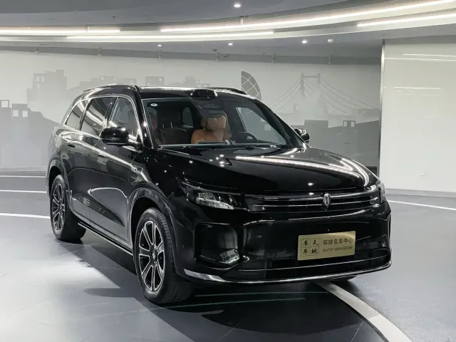 Aito M7 — Фото автомобиля 3