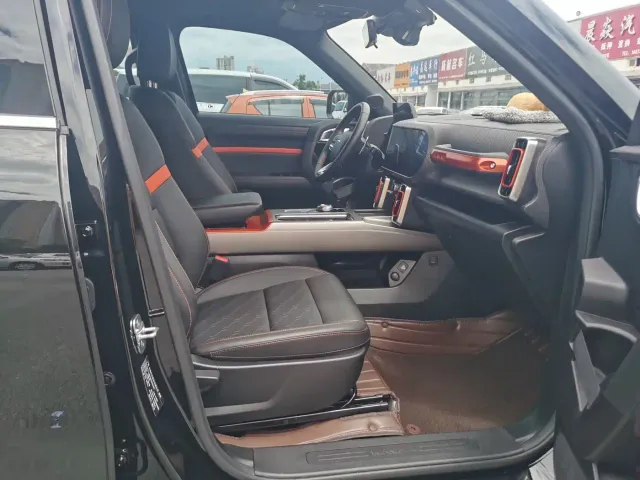 Haval Big Dog — Фото автомобиля 12