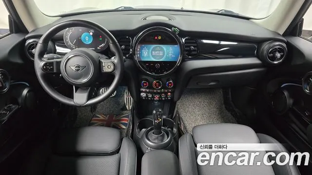 MINI Cooper — Фото автомобиля 10