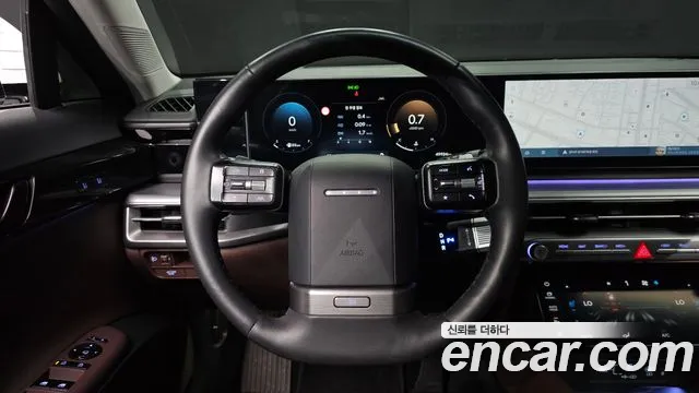 Hyundai Grandeur GN7 — Фото автомобиля 13