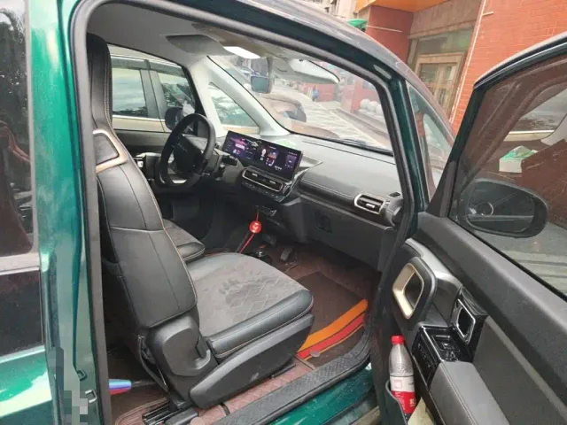 Baojun KiWi EV — Фото автомобиля 17