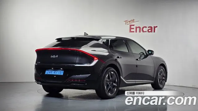 Kia EV6 New — Фото автомобиля 2
