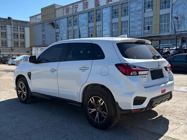 Mitsubishi ASX — Фото автомобиля 11