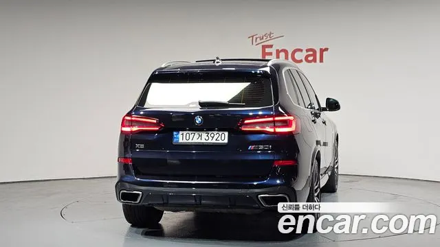 BMW X5 — Фото автомобиля 3
