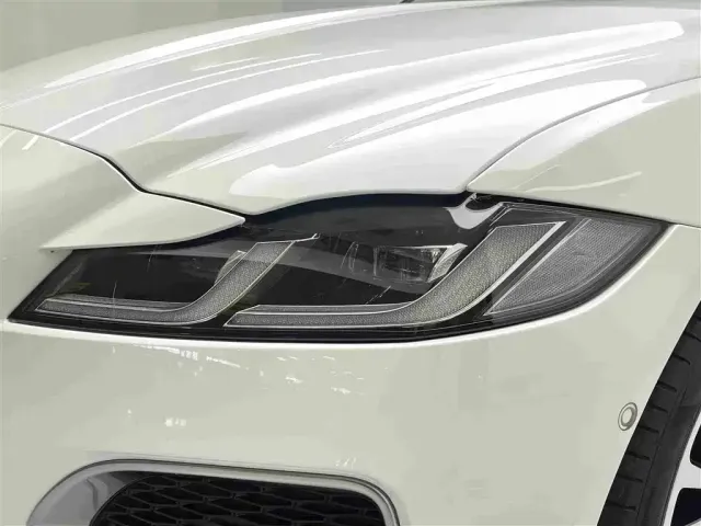Jaguar Jaguar XFL 2022 XFL 2.0T P250 2WD Premium Luxury — Фото автомобиля 13