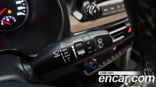 Kia Seltos Seltos Бензин 1.6 турбо 2WD — Фото автомобиля 28
