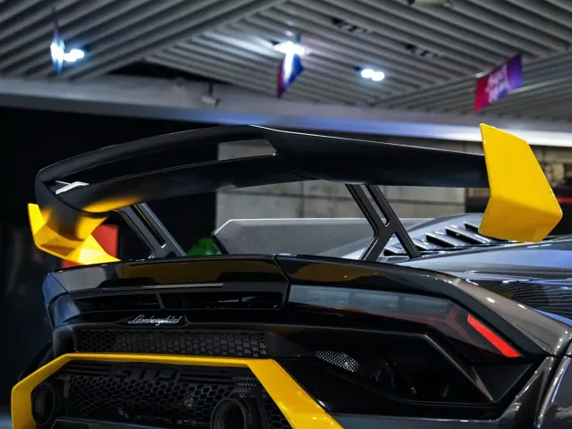 Lamborghini Huracan — Фото автомобиля 7