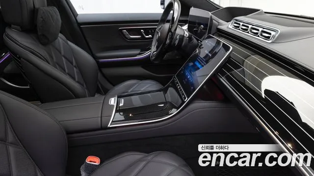 Mercedes-Benz S-Class — Фото автомобиля 12