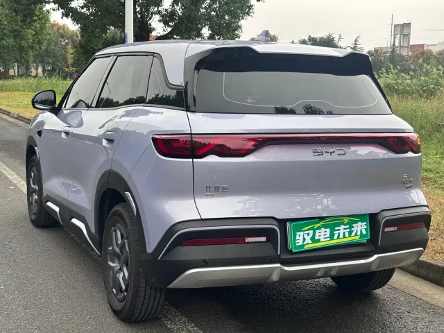 BYD Yuan UP — Фото автомобиля 5