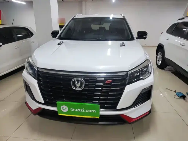 Changan CS75 — Фото автомобиля 2