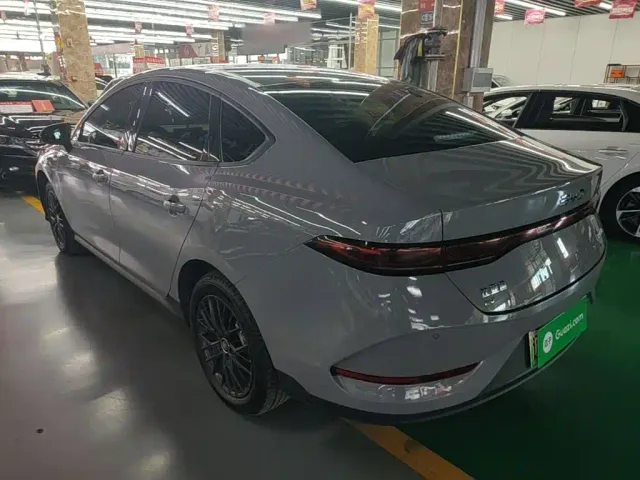 BYD Qin PLUS — Фото автомобиля 4