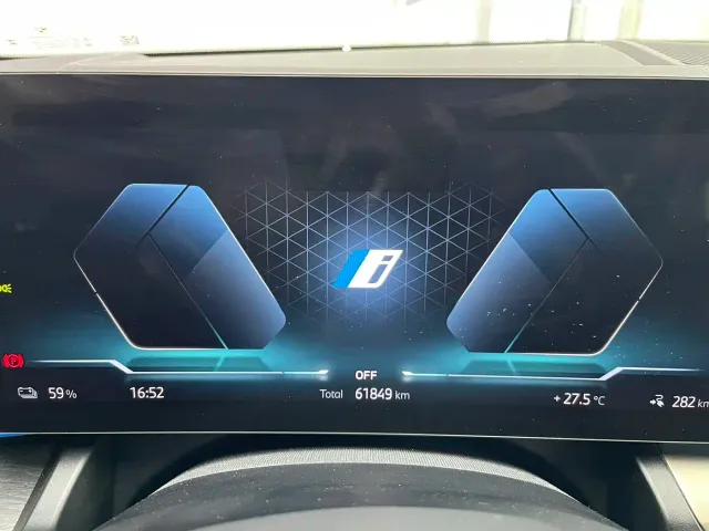 BMW i5 — Фото автомобиля 23