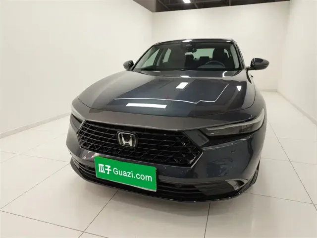 Honda Accord — Фото автомобиля 2