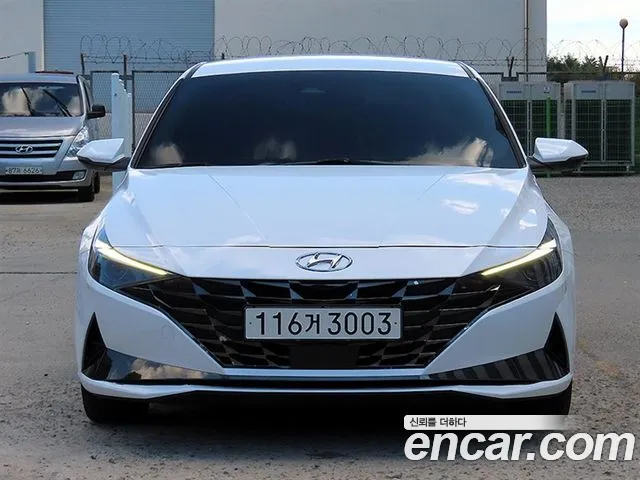 Hyundai AVANTE — Фото автомобиля 5