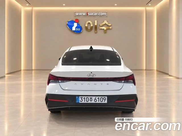Hyundai Avante — Фото автомобиля 5
