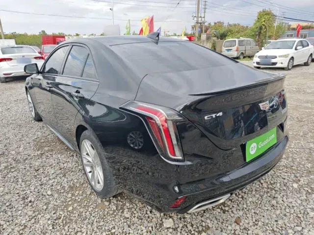 Cadillac CT4 — Фото автомобиля 4