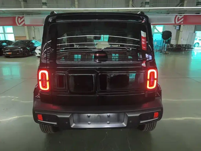 Baojun Yep — Фото автомобиля 5