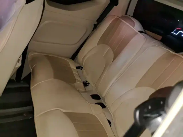 Wuling Hongguang Mini EV — Фото автомобиля 13