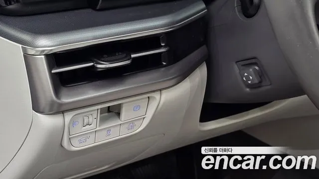 Hyundai Grandeur GN7 — Фото автомобиля 19